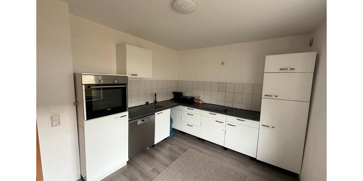 Etagenwohnung Ludwigshafen am Rhein Ludwigshafen-Oggersheim - 2 Zimmer, 72 m&sup2;, 1.100&euro; | Angebot:26538145
