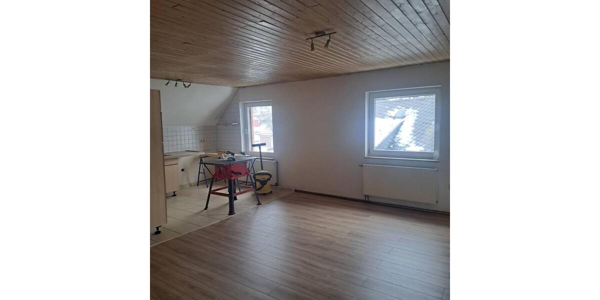 Dachgeschoßwohnung Haiger - 3 Zimmer, 72 m&sup2;, 535&euro; | Angebot:24981605