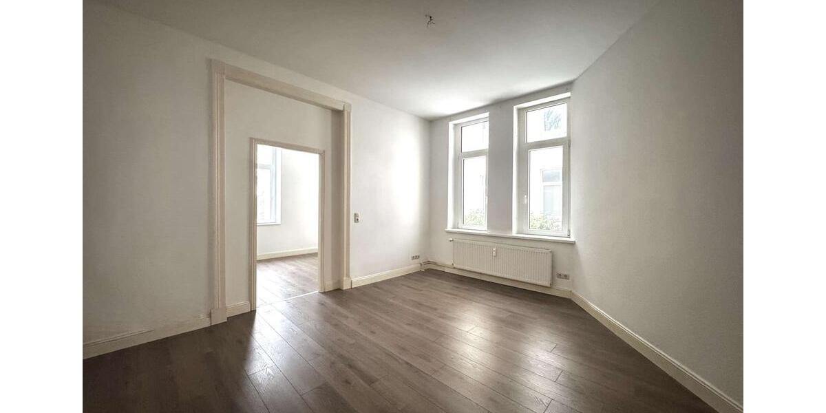 Hochparterre Schwerin - 4 Zimmer, 100 m&sup2;, 850&euro; | Angebot:24827383
