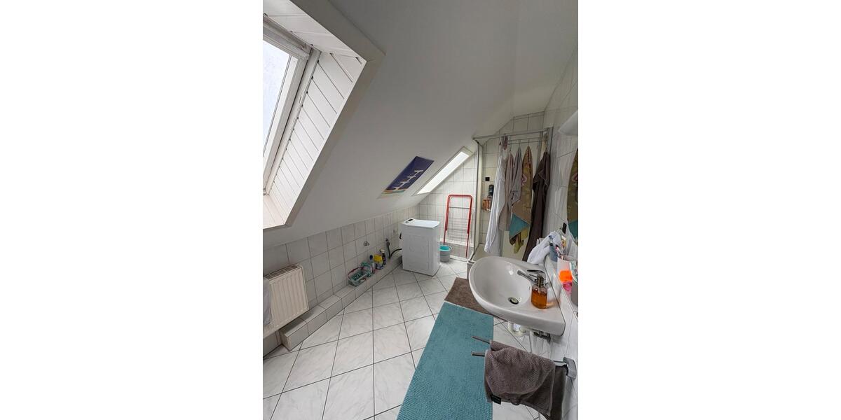 Dachgeschoßwohnung Vechta - 5 Zimmer, 18 m&sup2;, 280&euro; | Angebot:25349358