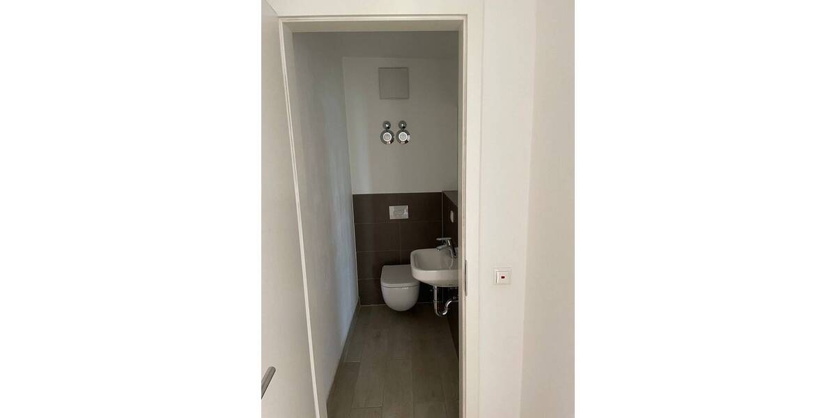Etagenwohnung Schweinfurt Musikerviertel und amerik. Siedlung - 3 Zimmer, 98 m&sup2;, 1.010&euro; | Angebot:26798354