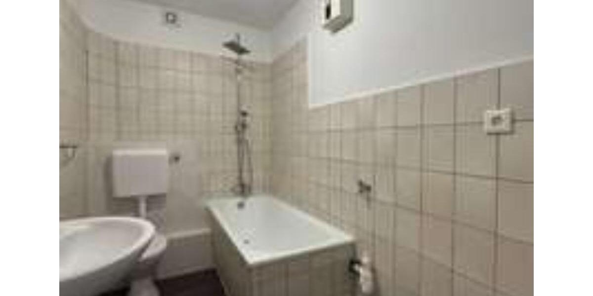 Dachgeschoßwohnung Gelsenkirchen Rotthausen - 3 Zimmer, 63 m&sup2;, 451&euro; | Angebot:25871618