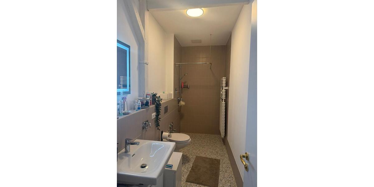 Dachgeschoßwohnung Halle (Saale) Am Wasserturm/Thaerviertel - 1 Zimmer, 36 m&sup2;, 440&euro; | Angebot:25988882