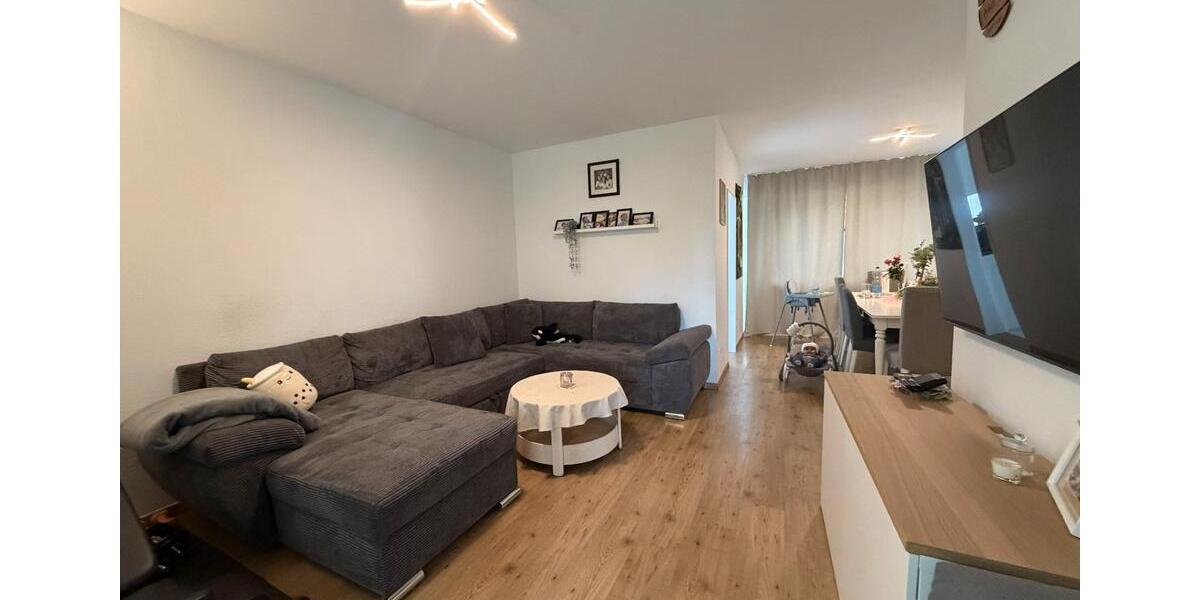 Etagenwohnung Wiesbaden Bierstadt - 2.5 Zimmer, 70 m&sup2;, 910&euro; | Angebot:26670550