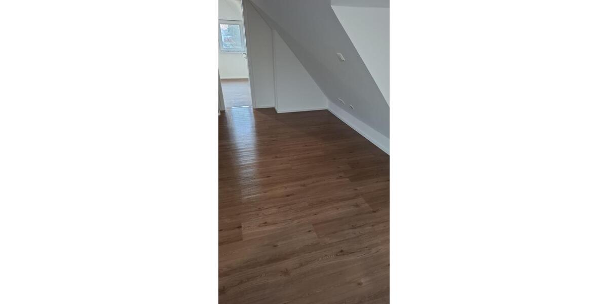 Vollständig saniertes Einfamilienhaus in Heuchelheim zu v… 4 zimmer