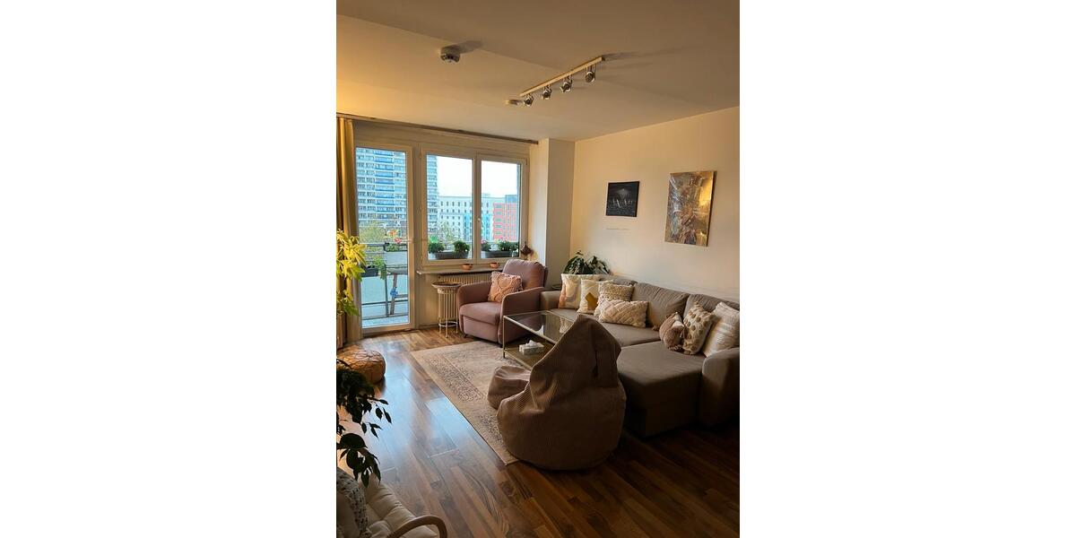 Mehrfamilienhaus, Wohnhaus Berlin Mitte - 2 Zimmer, 49 m&sup2;, 1.650&euro; | Angebot:25158607