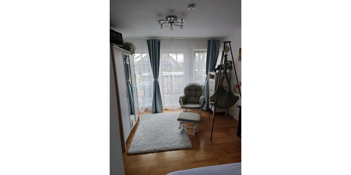 Etagenwohnung Schortens - 3 Zimmer, 84 m&sup2;, 660&euro; | Angebot:26383590