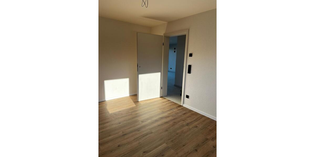 Neubau KfW 40 Effizienzhaus -2-Zi-Penthousewohnung in Ludwigsburg 2 zimmer