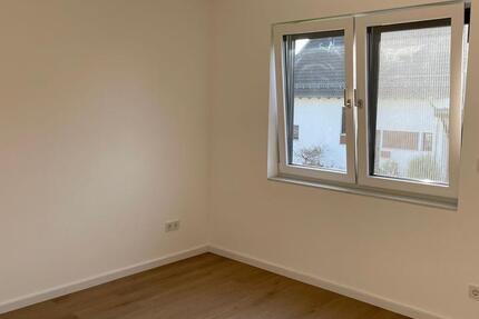 Wohnung Niestetal - 1.5 Zimmer, 33 m&sup2;, 600&euro; | Angebot:25937706