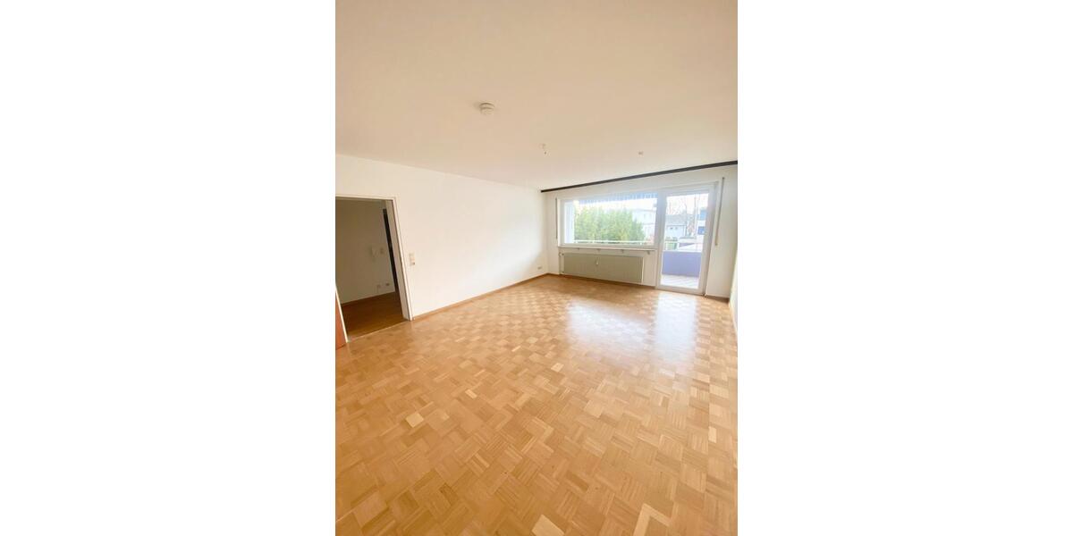 Etagenwohnung Weil am Rhein - 3 Zimmer, 90 m&sup2;, 1.200&euro; | Angebot:26545772