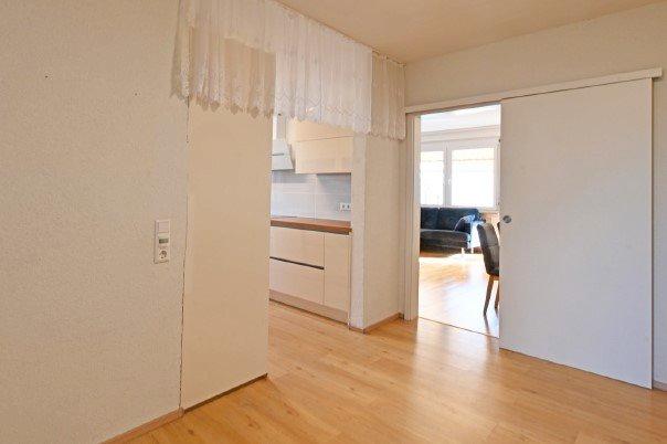Erdgeschoßwohnung Waldkirch - 3 Zimmer, 92 m&sup2;, 1.200&euro; | Angebot:26699184