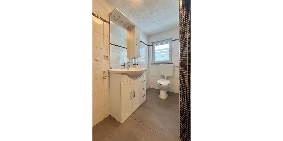 Etagenwohnung Rickenbach - 4 Zimmer, 100 m&sup2;, 900&euro; | Angebot:25993662