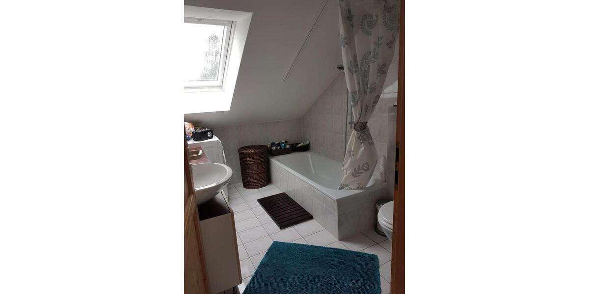 Dachgeschoßwohnung Neuburg am Inn - 2 Zimmer, 62 m&sup2;, 580&euro; | Angebot:25960639