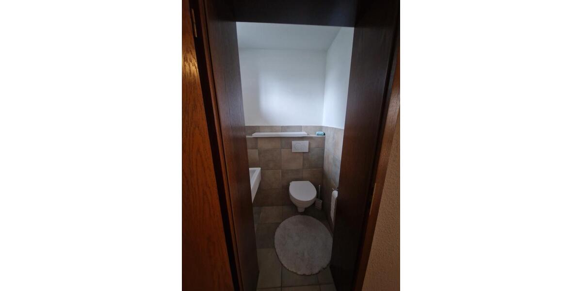 Erdgeschoßwohnung Püttlingen - 4 Zimmer, 108 m&sup2;, 900&euro; | Angebot:26426571