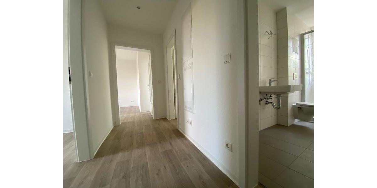 Etagenwohnung Staßfurt - 3 Zimmer, 59 m&sup2;, 474&euro; | Angebot:25930762