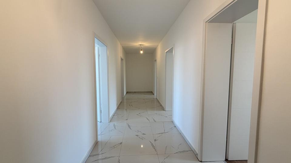 Etagenwohnung Leuna - 4 Zimmer, 80 m&sup2;, 800&euro; | Angebot:26367181