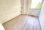 Mit den Kindern nach Kinderhaus, große 4 Zimmerwohnung frei
