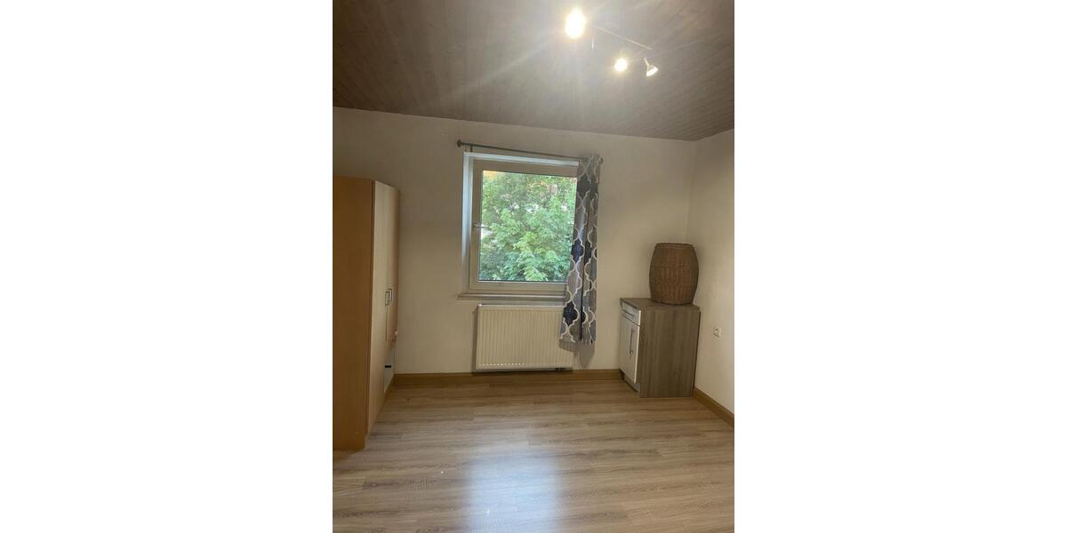 Etagenwohnung Buckenhof - 2 Zimmer, 60 m&sup2;, 1.080&euro; | Angebot:26516748