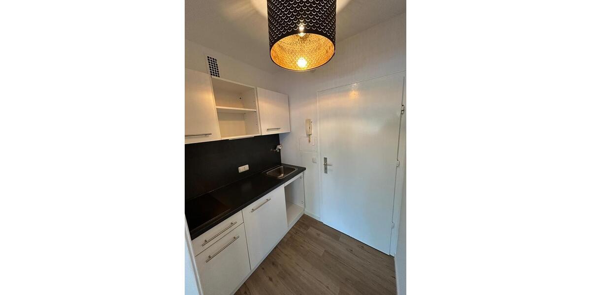 Erdgeschoßwohnung Eschborn - 1 Zimmer, 30 m&sup2;, 620&euro; | Angebot:26034950