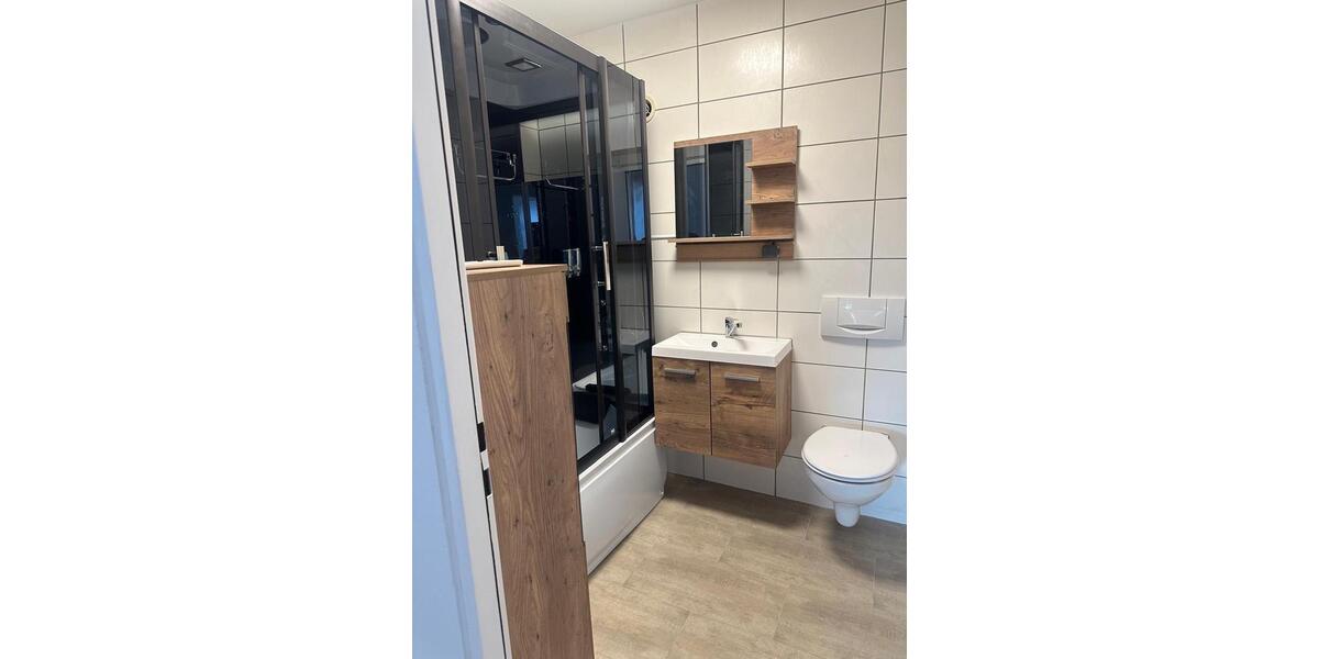 Etagenwohnung Bensheim - 3 Zimmer, 94 m&sup2;, 1.600&euro; | Angebot:26020918