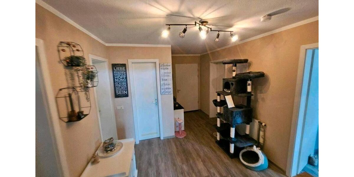 Dachgeschoßwohnung Schipkau - 3 Zimmer, 82 m&sup2;, 745&euro; | Angebot:26074981