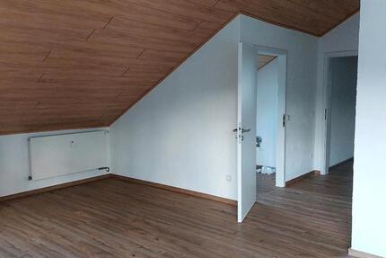 Wohnung Laudenbach - 4 Zimmer, 105 m&sup2;, 950&euro; | Angebot:26338955