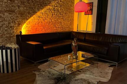 Wohnung Saarbrücken - 2 Zimmer, 102 m&sup2;, 1.050&euro; | Angebot:24430851