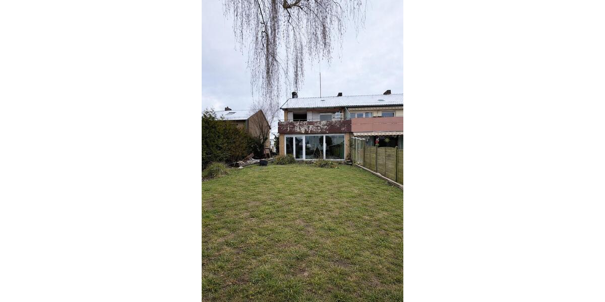 Kernsaniertes Reihenendhaus in Top-Lage von Heepen 5 zimmer