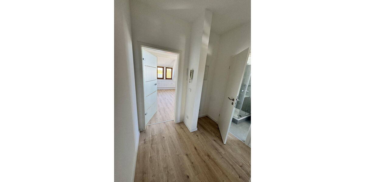 Etagenwohnung Meerane Seiferitz - 2 Zimmer, 42 m&sup2;, 290&euro; | Angebot:26537080