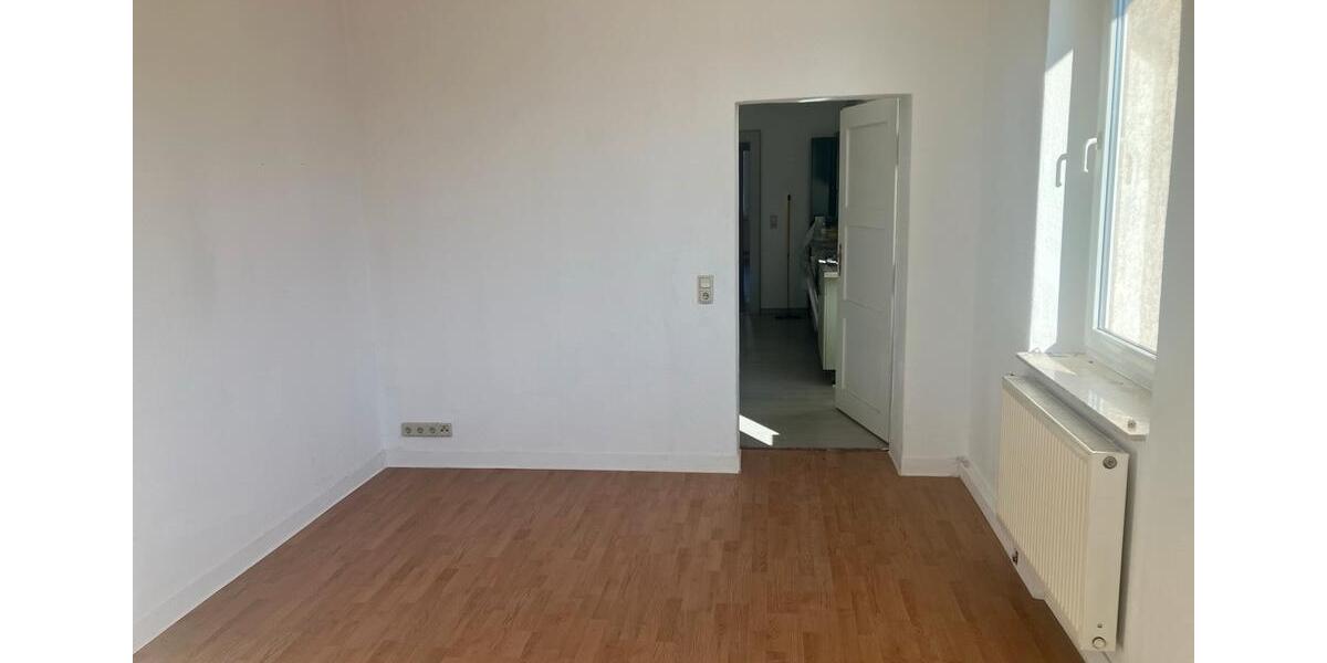 Etagenwohnung Zerbst (Anhalt) Leps - 3 Zimmer, 110 m&sup2;, 850&euro; | Angebot:25843375