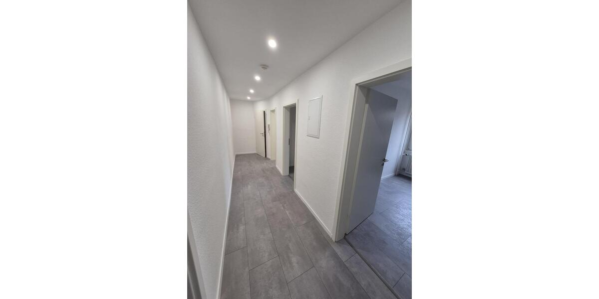 Etagenwohnung Pforzheim - 3 Zimmer, 70 m&sup2;, 750&euro; | Angebot:26039422