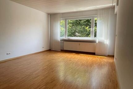 Wohnung Ludwigsburg - 4 Zimmer, 92 m&sup2;, 1.350&euro; | Angebot:27619420