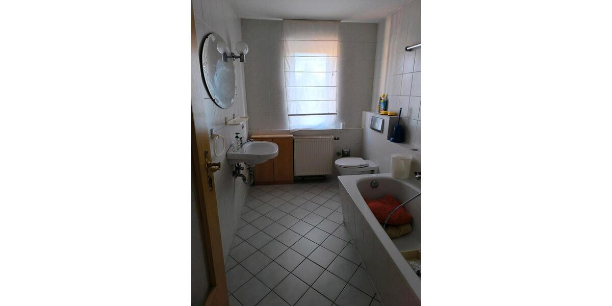 Dachgeschoßwohnung Gotha - 2 Zimmer, 55 m&sup2;, 450&euro; | Angebot:24816300