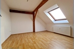 3-Raumwohnung unterm Dach in KöthenAnhalt - Einbauküche ist dabei - Etagenwohnung Köthen | Angebot:25568880