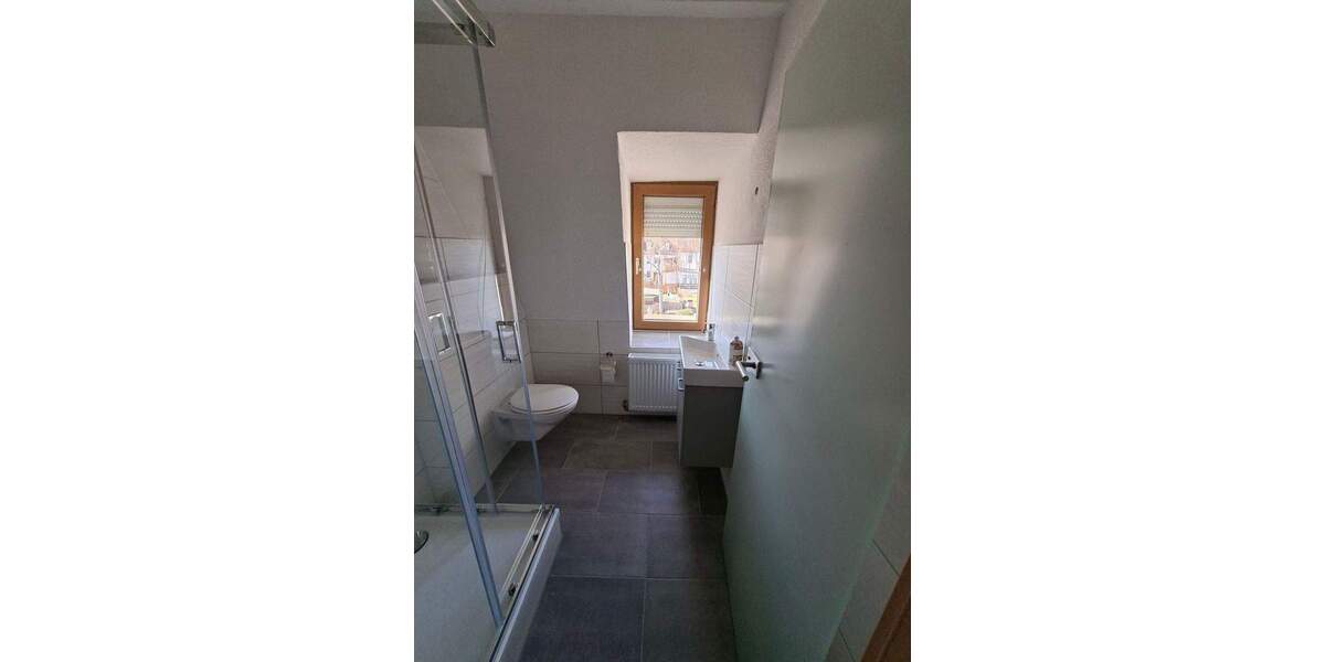 Etagenwohnung Bernburg Bergstadt - 2 Zimmer, 45 m&sup2;, 350&euro; | Angebot:25666909