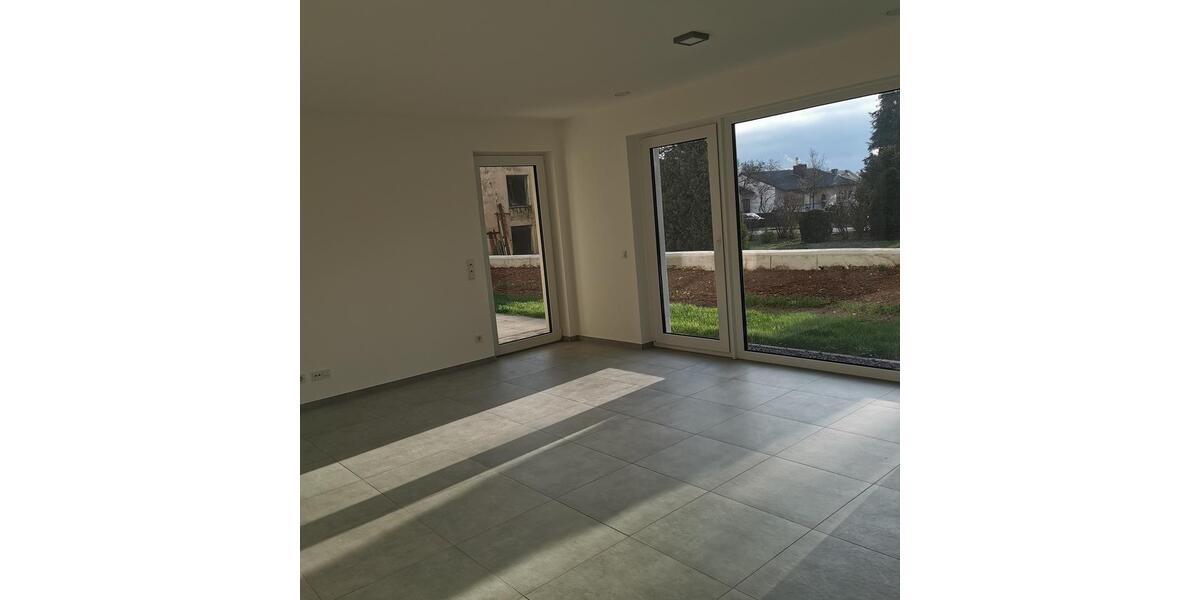 Terrassenwohnung Bitburg - 2 Zimmer, 77 m&sup2;, 924&euro; | Angebot:25181133