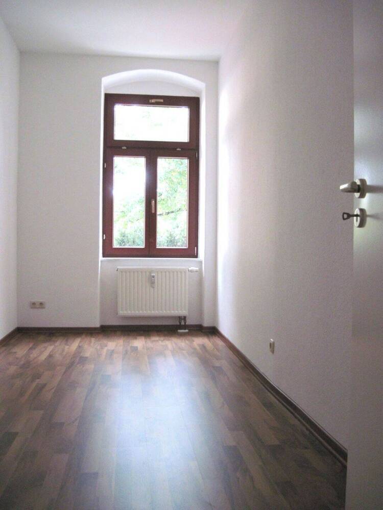 Ab Oktober: gemütliche 2-Raum Wohnung mit Balkon