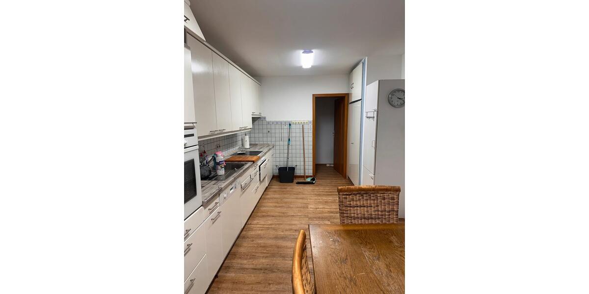 Erdgeschoßwohnung Pronsfeld - 3 Zimmer, 100 m&sup2;, 1.100&euro; | Angebot:24592043