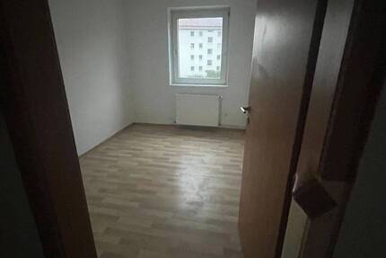 Wohnung Bad Gandersheim - 3 Zimmer, 70 m&sup2;, 455&euro; | Angebot:26188279