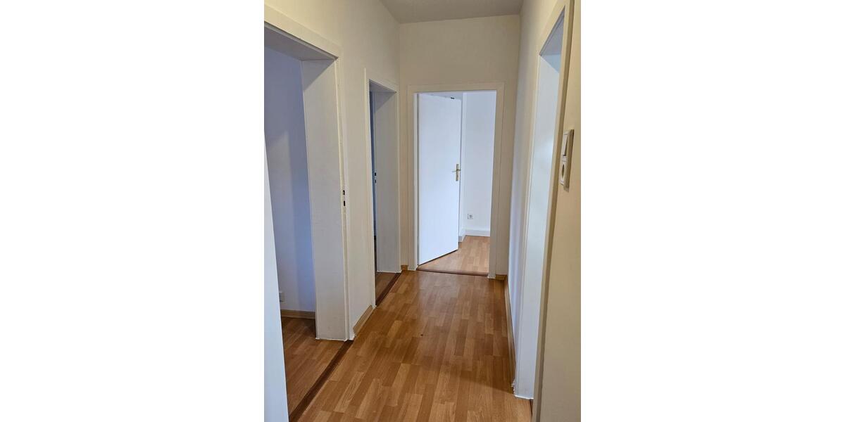 Wohnung zu Vermieten 4 zimmer