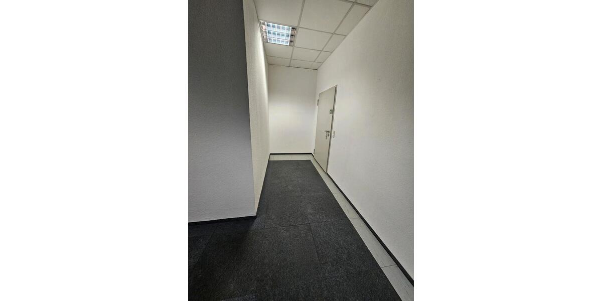 RaumBüro Gewerbefläche zu vermieten zimmer