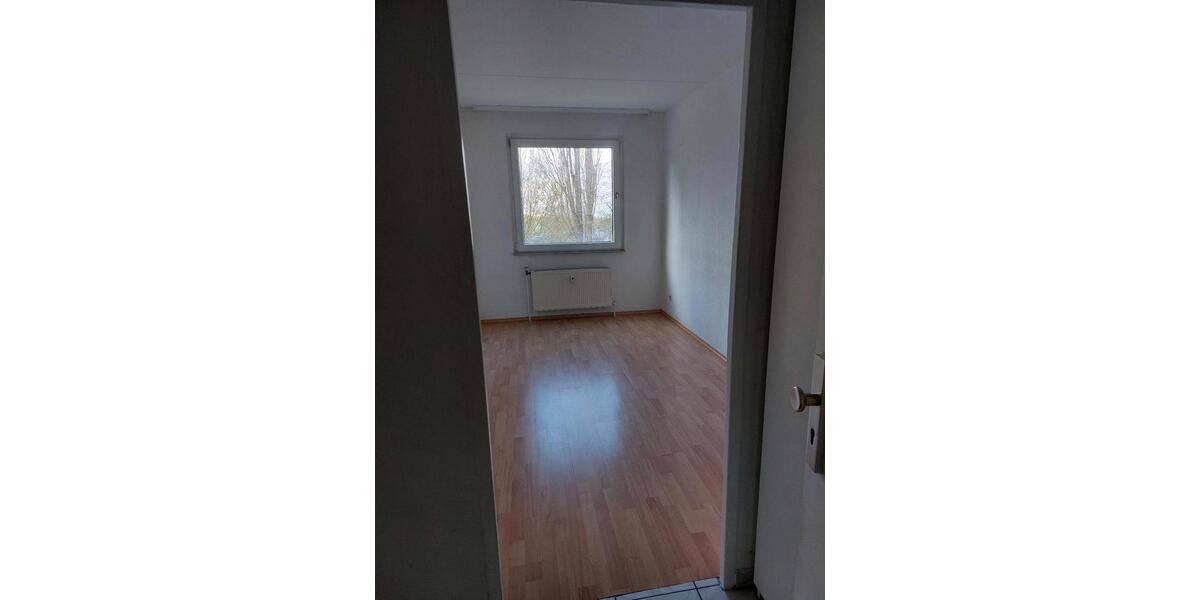 Etagenwohnung Kassel Philippinenhof-Warteberg - 3 Zimmer, 73 m&sup2;, 1.100&euro; | Angebot:25993284