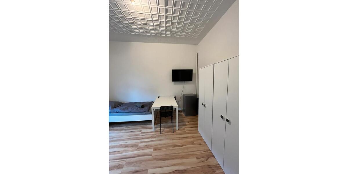 Wohnen auf Zeit Windeck - 3 Zimmer, 90 m&sup2;, 18&euro; | Angebot:25167327