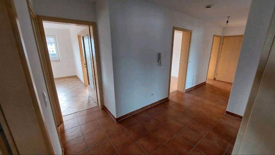 Etagenwohnung Marktoberdorf - 4 Zimmer, 104 m&sup2;, 1.300&euro; | Angebot:25945375