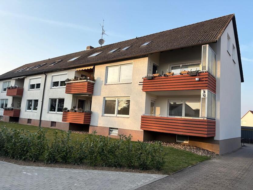 Dachgeschoß 30982 Pattensen südl. Hannover kompl. möbliert