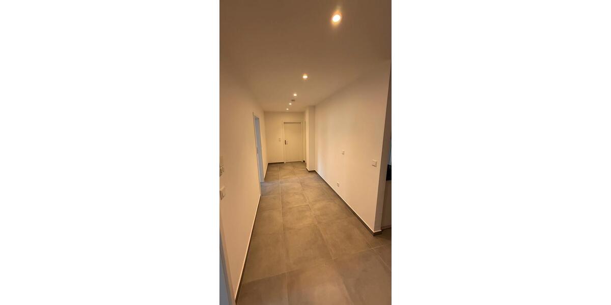 Wohnen auf Zeit Nürnberg Hasenbuck - 4 Zimmer, 121 m&sup2;, 550&euro; | Angebot:25227991