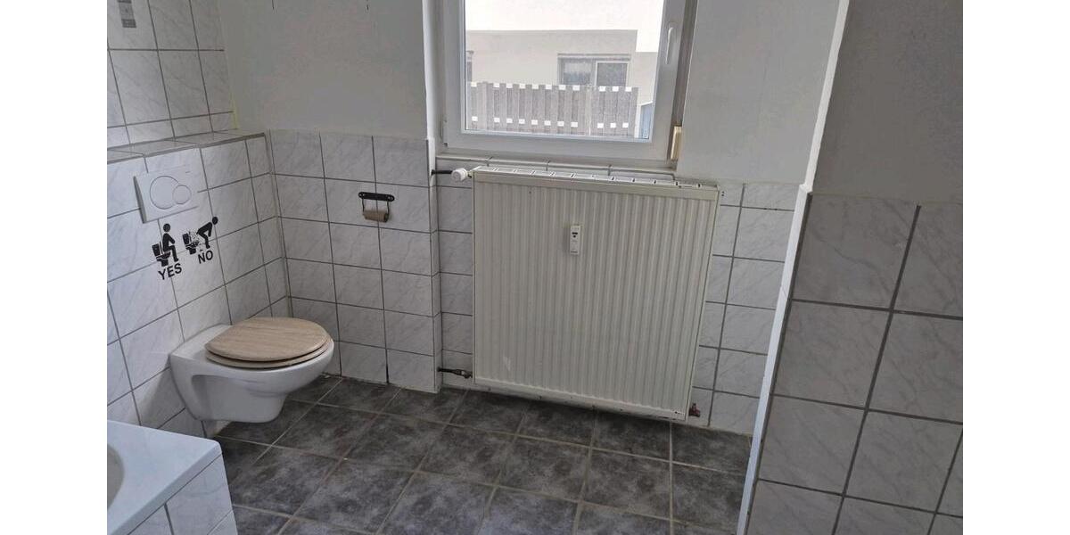 Erdgeschoßwohnung Reutlingen - 2.5 Zimmer, 70 m&sup2;, 850&euro; | Angebot:26049583