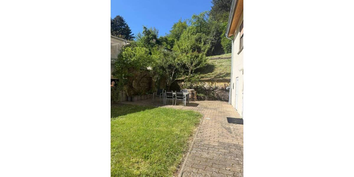 Etagenwohnung Mettlach Keuchingen - 3 Zimmer, 80 m&sup2;, 700&euro; | Angebot:25910288