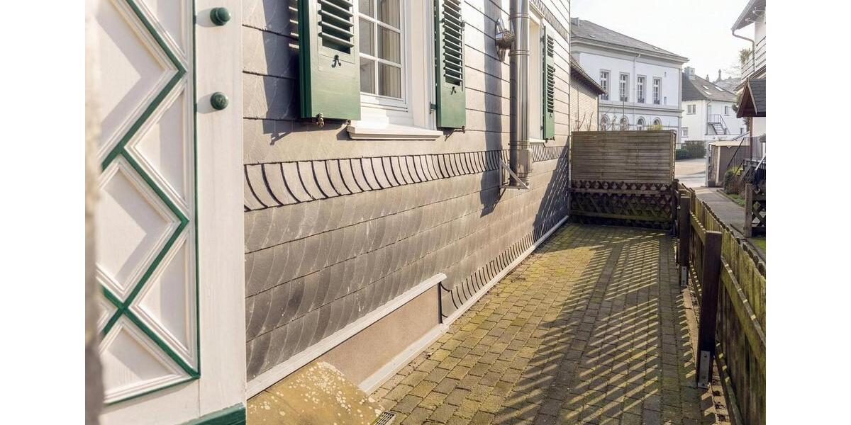 Wohnen auf Zeit Wermelskirchen - 3 Zimmer, 120 m&sup2;, 110&euro; | Angebot:24729227