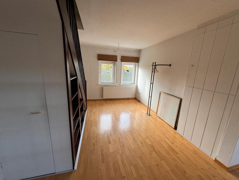 Zur Miete 5 Zimmer Wohnung Nähe Schule
